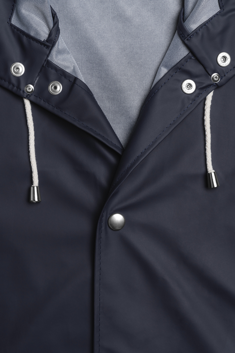 Stockholm Lightweight Raincoat Navy STUTTERHEIM US