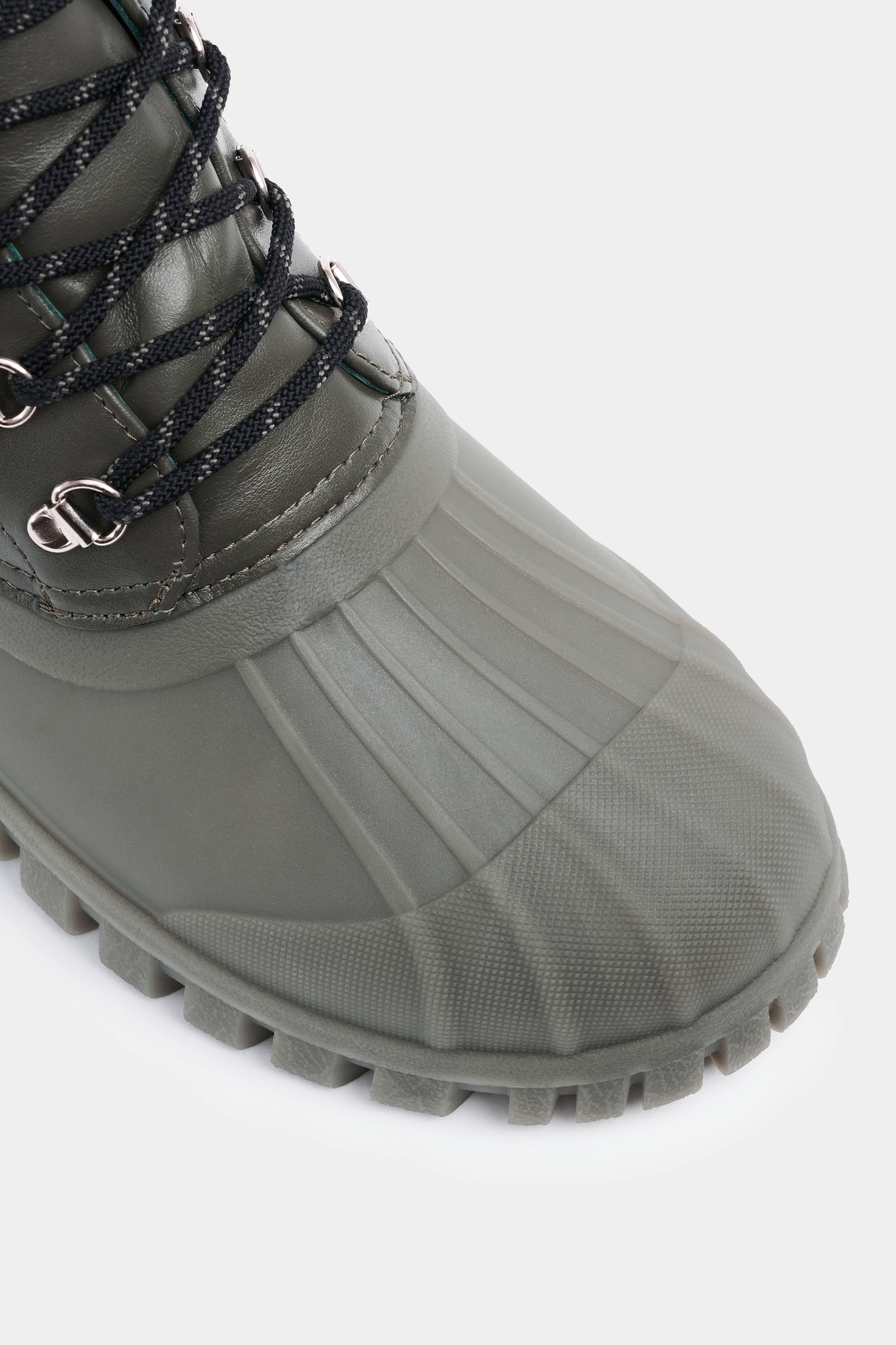 Stutterheim Patrol Boot Leather In Green